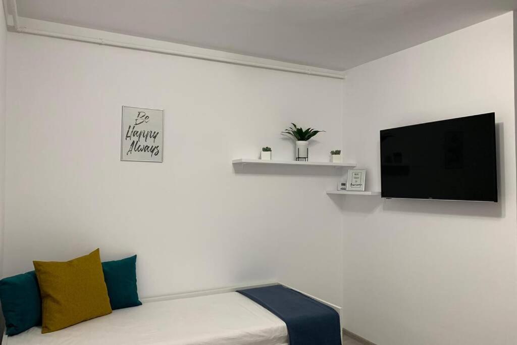 Cozy Studio Apartament Zalau Luaran gambar